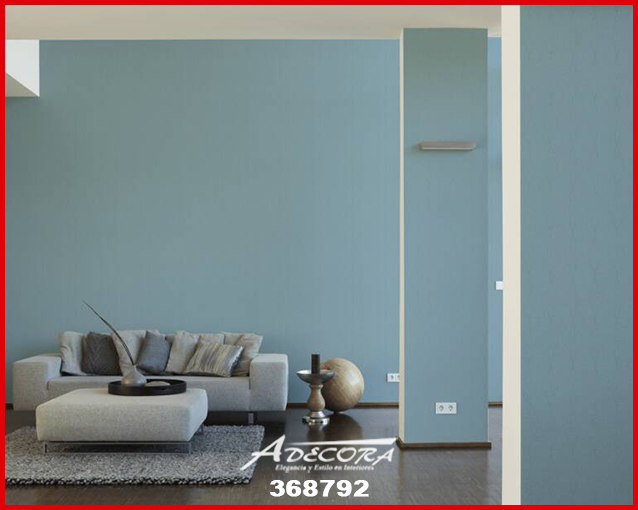 Sonnige, natürliche Steinwand für mediterranes Wohngefühl