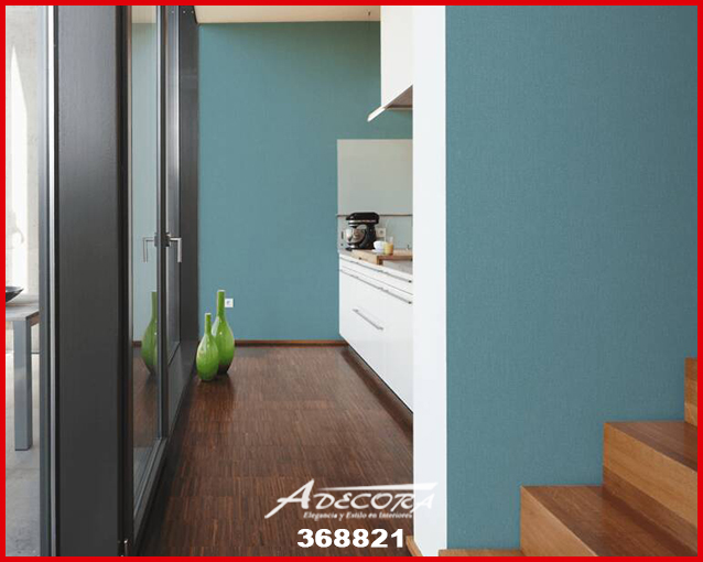 Sonnige, natürliche Steinwand für mediterranes Wohngefühl