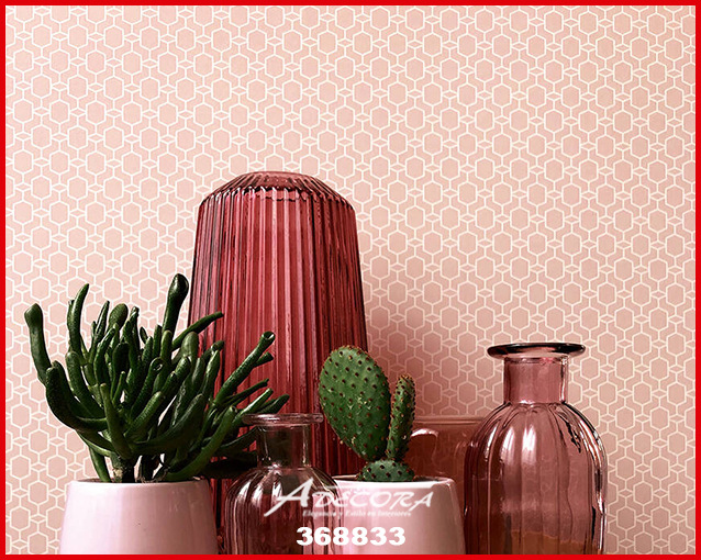 Sonnige, natürliche Steinwand für mediterranes Wohngefühl