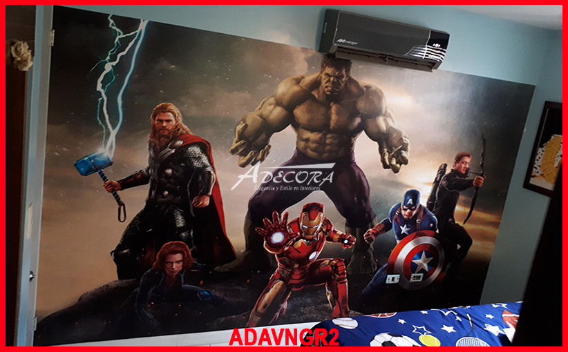 Sonnige, natürliche Steinwand für mediterranes Wohngefühl