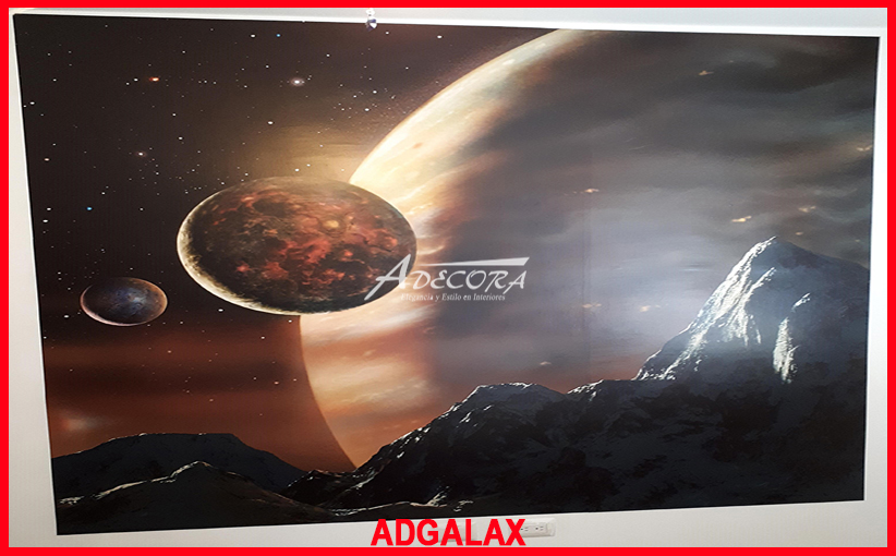 Sonnige, natürliche Steinwand für mediterranes Wohngefühl