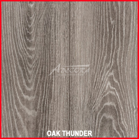 Sonnige, natürliche Steinwand für mediterranes Wohngefühl