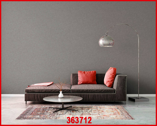 Sonnige, natürliche Steinwand für mediterranes Wohngefühl