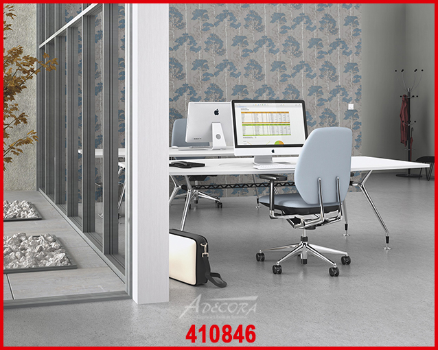 Sonnige, natürliche Steinwand für mediterranes Wohngefühl