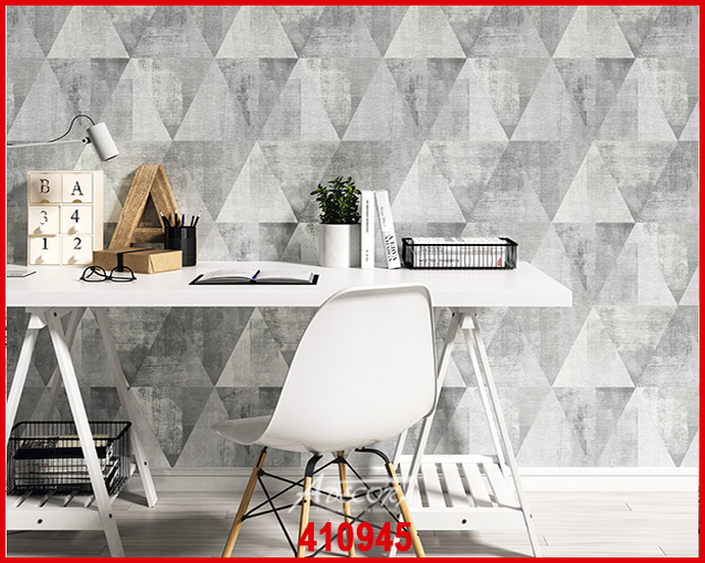 Sonnige, natürliche Steinwand für mediterranes Wohngefühl