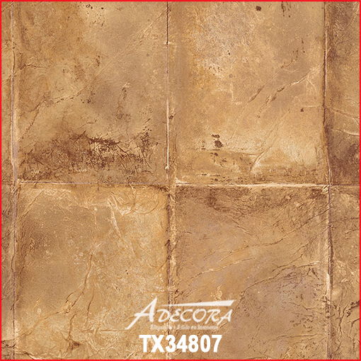 Sonnige, natürliche Steinwand für mediterranes Wohngefühl