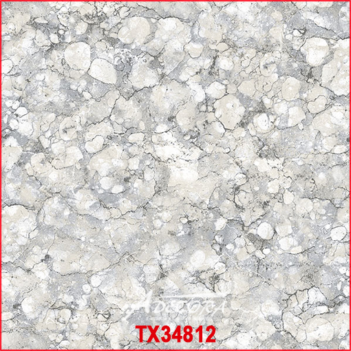 Sonnige, natürliche Steinwand für mediterranes Wohngefühl