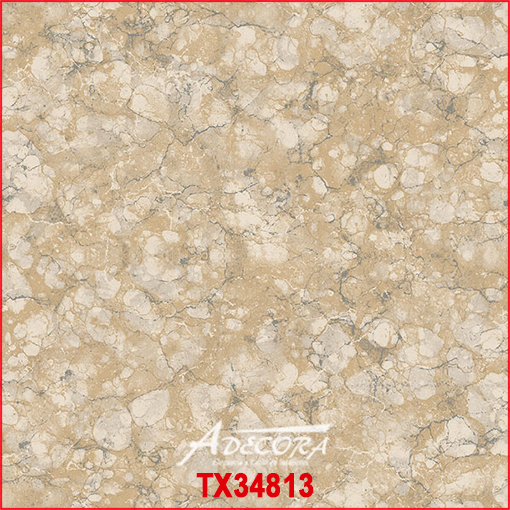 Sonnige, natürliche Steinwand für mediterranes Wohngefühl